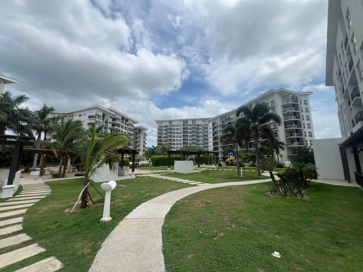 Apartment for sale in Playa Caracol - photo 9