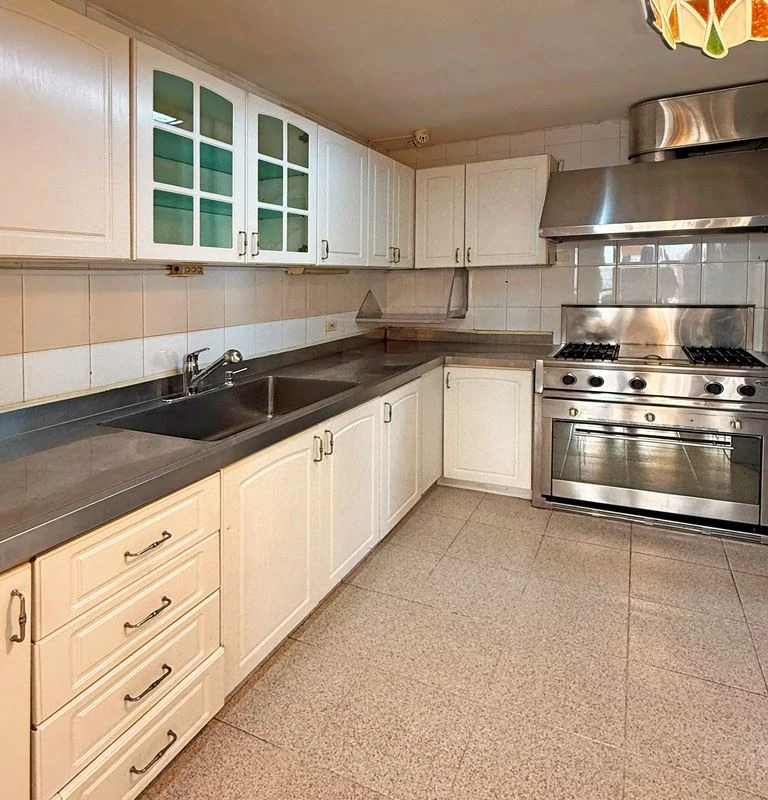 Great value in Obarrio - photo 6