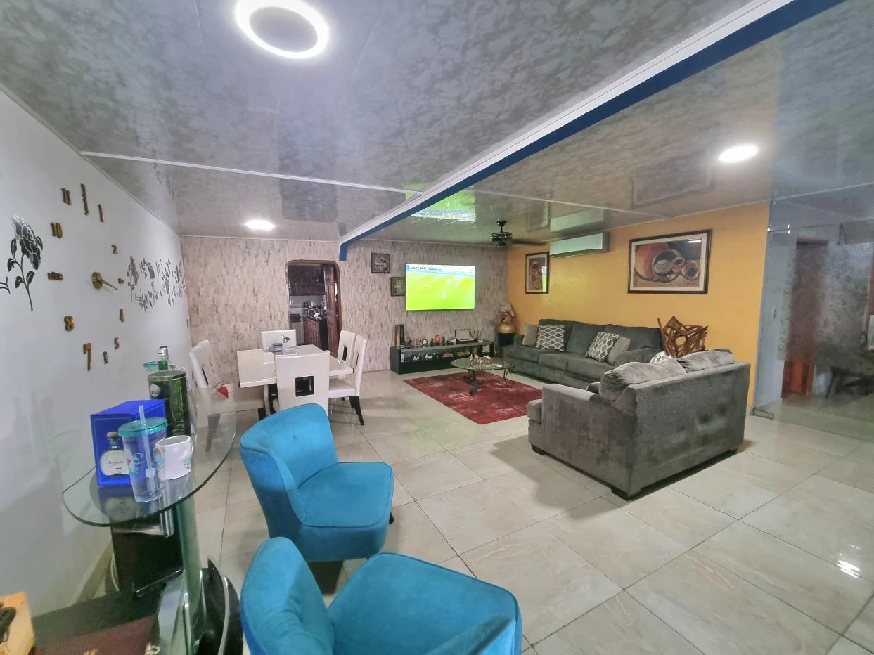House for Sale in Campo Limbergh – Juan Díaz - photo 5