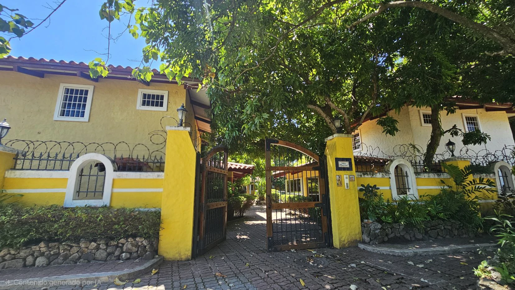 Villa for Sale in Coronado - photo 2