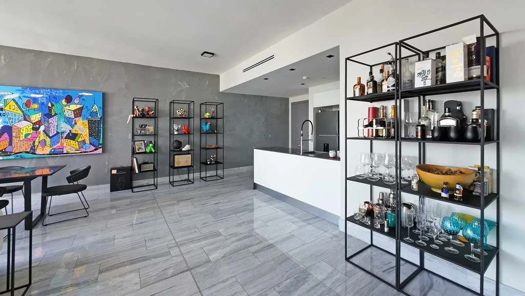 Incredible apartment - Armani Casa - photo 9