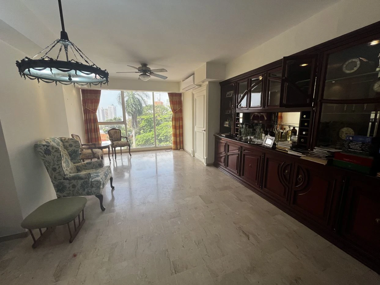 Exclusive Apartment for sale in Torre La Cresta - photo 3
