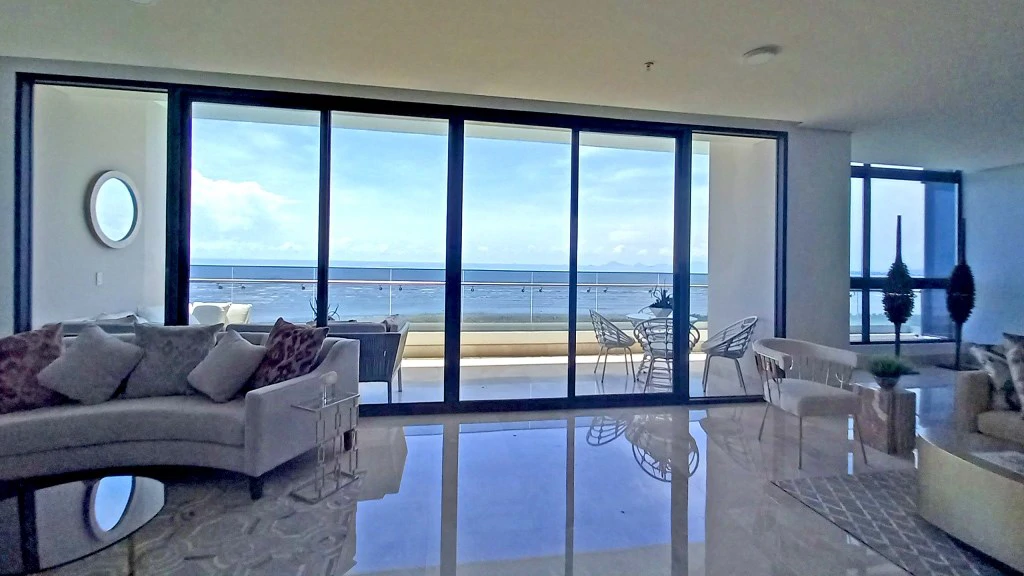 Designed for those who enjoy the pleasure of life in front of the sea. - photo 9