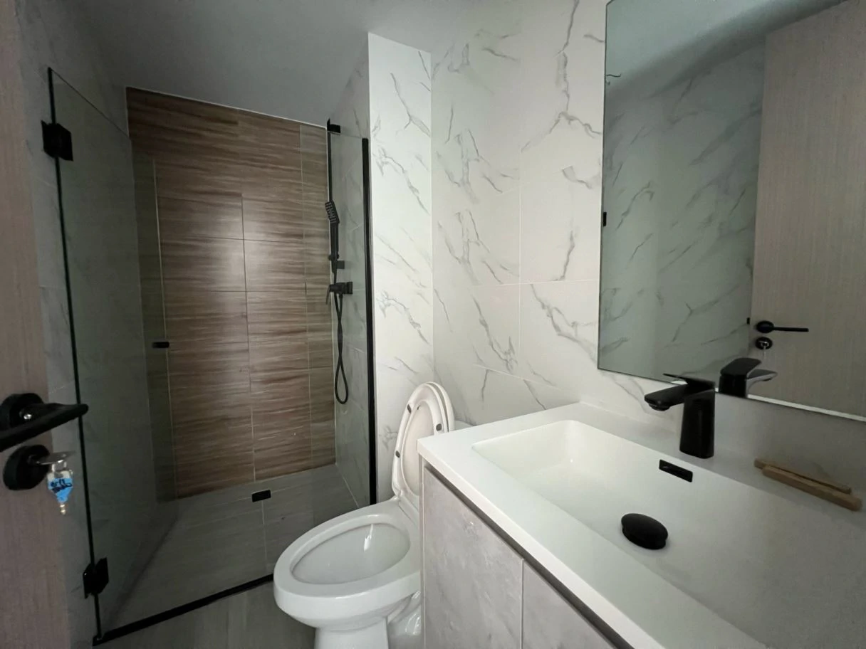 Modern Unit in Alexa - Prime City Access Bella Vista Cinta Costera - photo 5