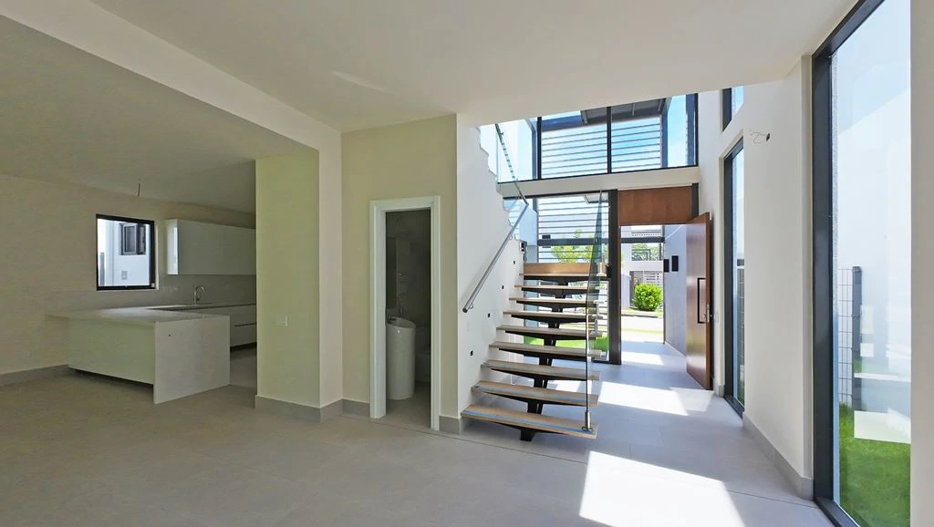 SINGLE FAMILY HOMES - photo 3