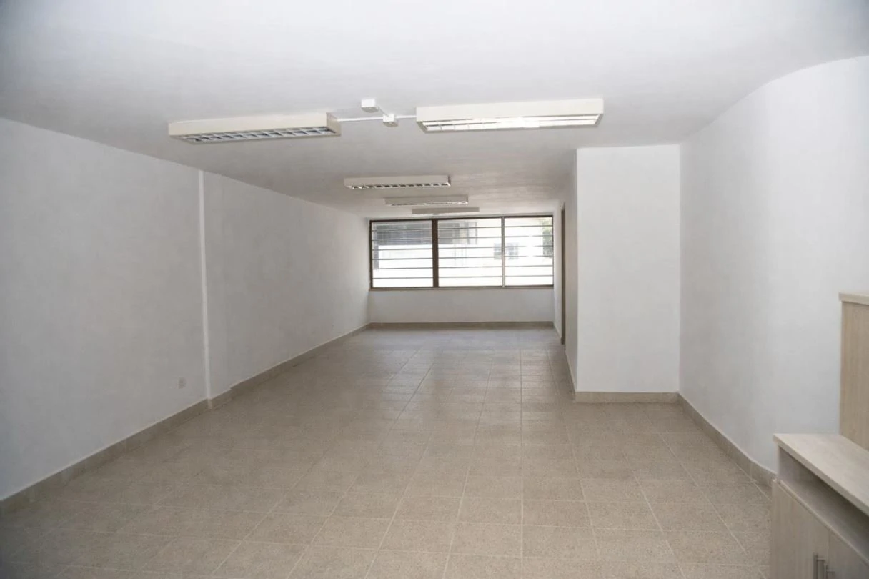 4-Level House for Sale in La Alameda - photo 19