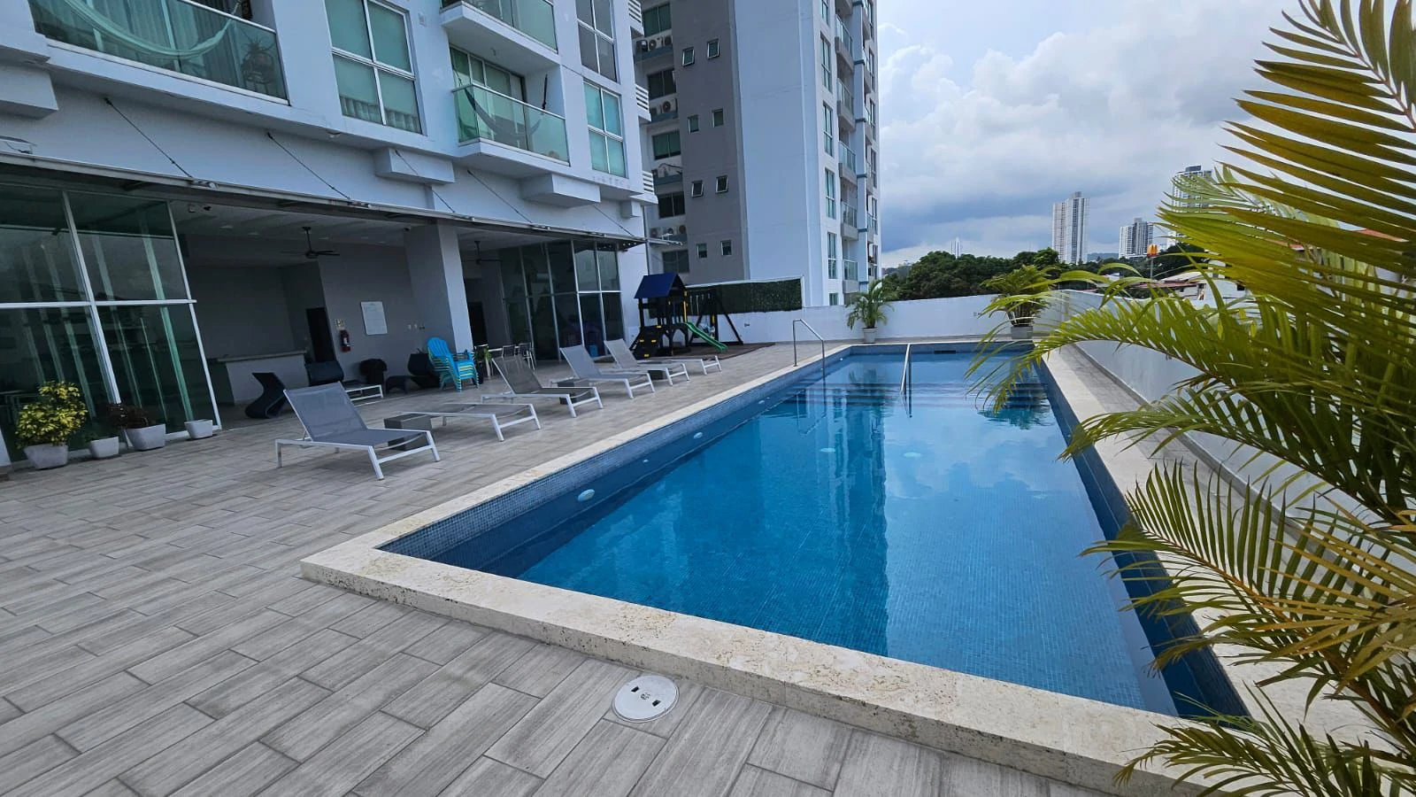 Renovated Apartment for Sale in Altos del Golf – PH Simja - photo 30
