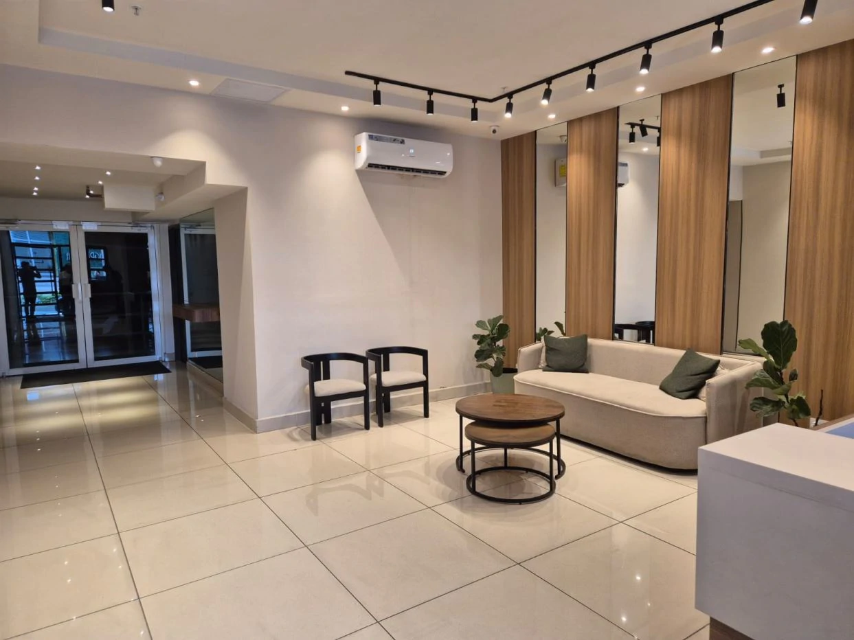 Apartment for Sale – PH located in San Francisco just steps from Parque Omar