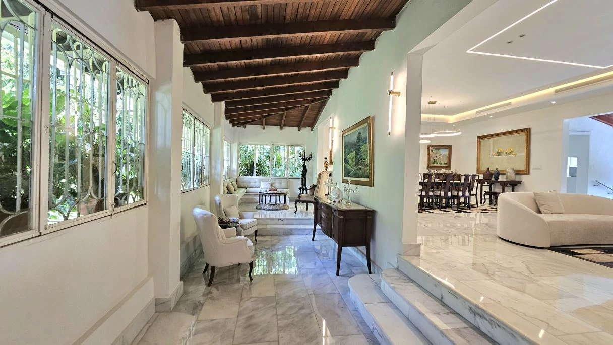 2. Luxury Residence in Altos de Golf, Panama City - photo 23