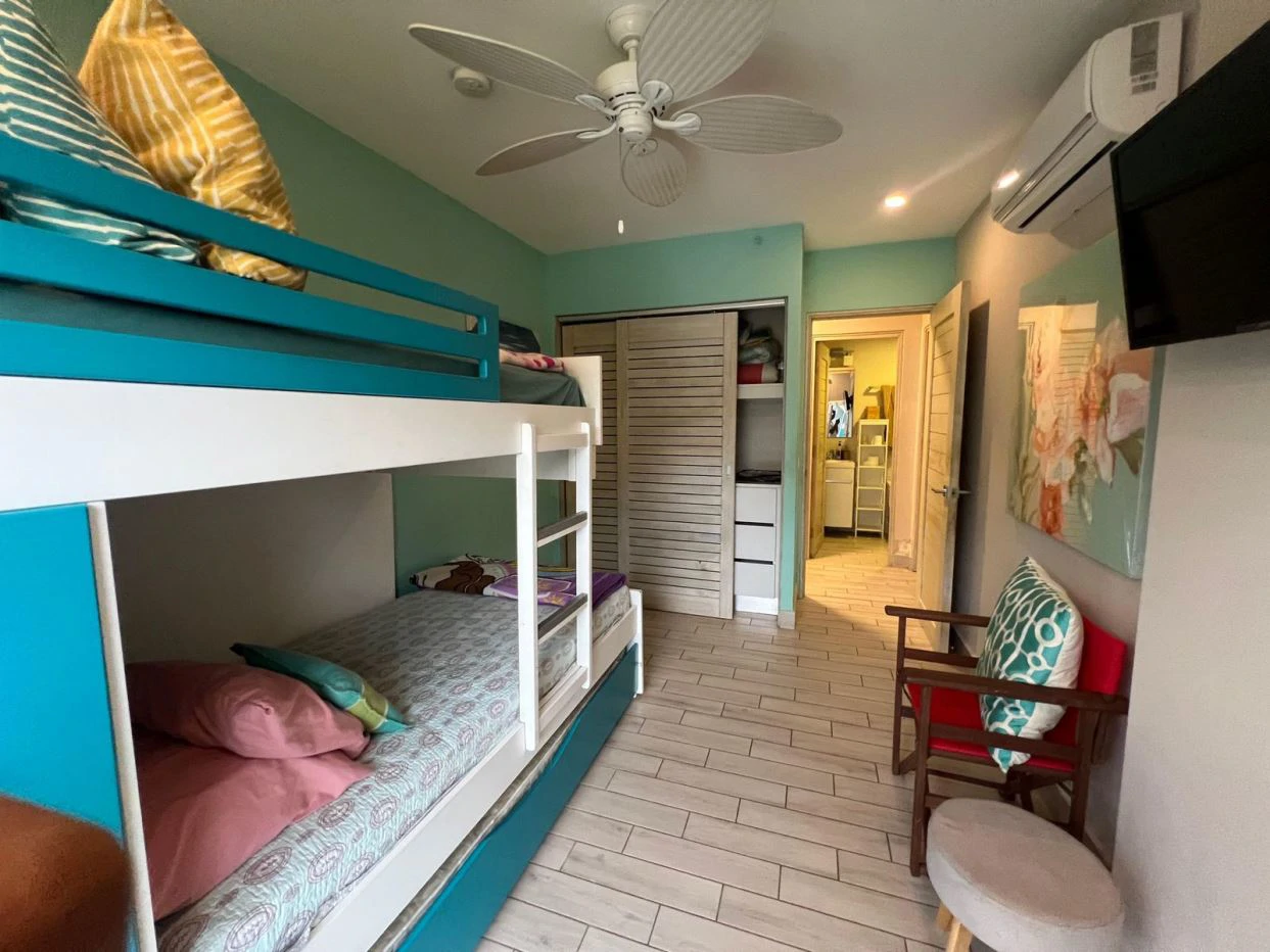 Apartment for sale in Playa Caracol - photo 2