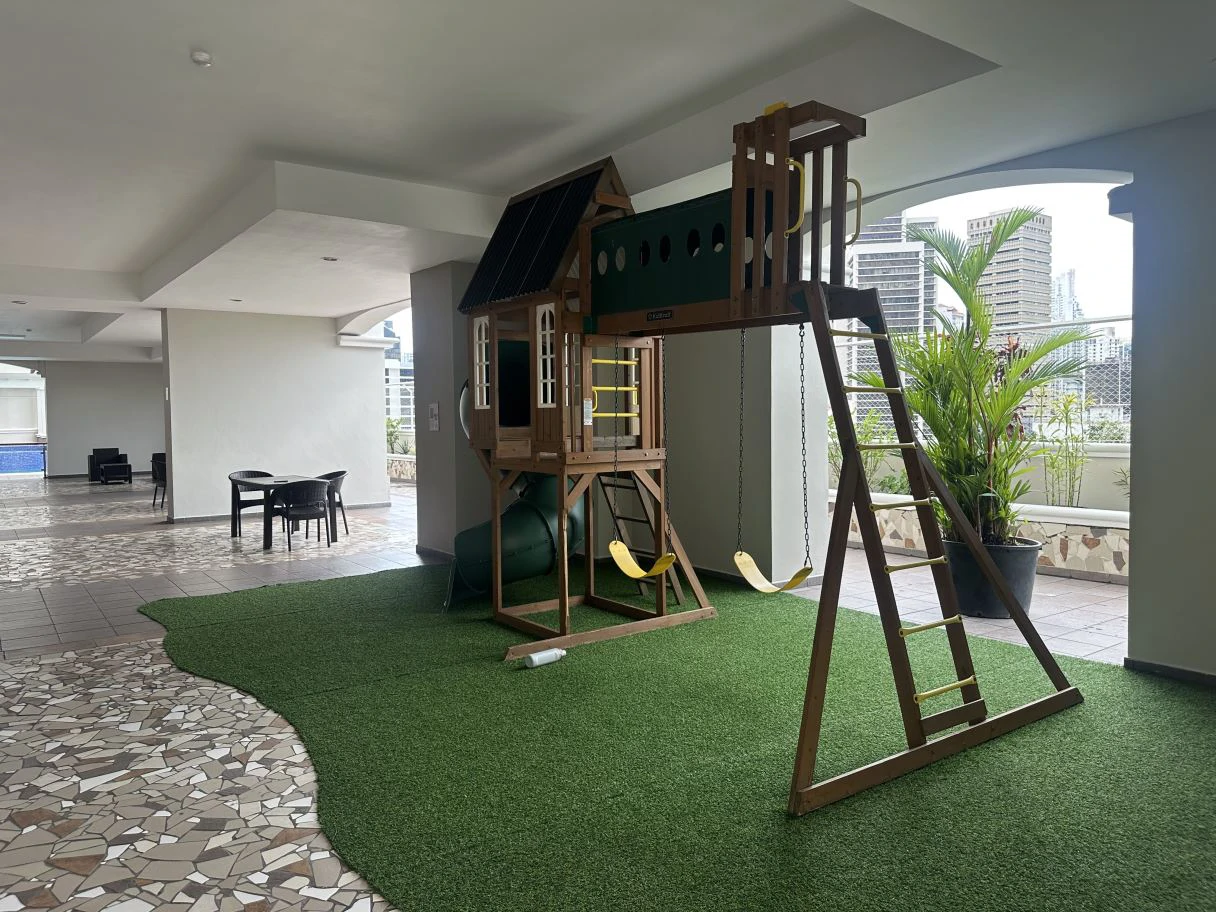 LIVE WITH SPACE AND LIGHT IN OBARRIO - 3-BEDROOM, 188 M² APARTMENT FOR SALE $299,000 - photo 18