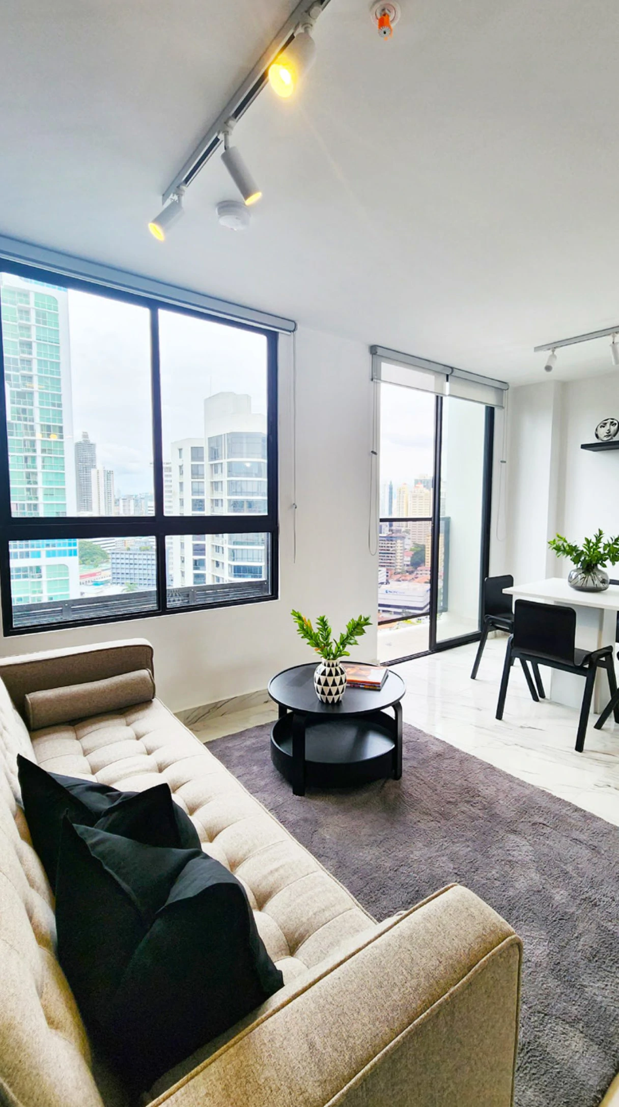 Great City Location on Calle 50 - photo 6