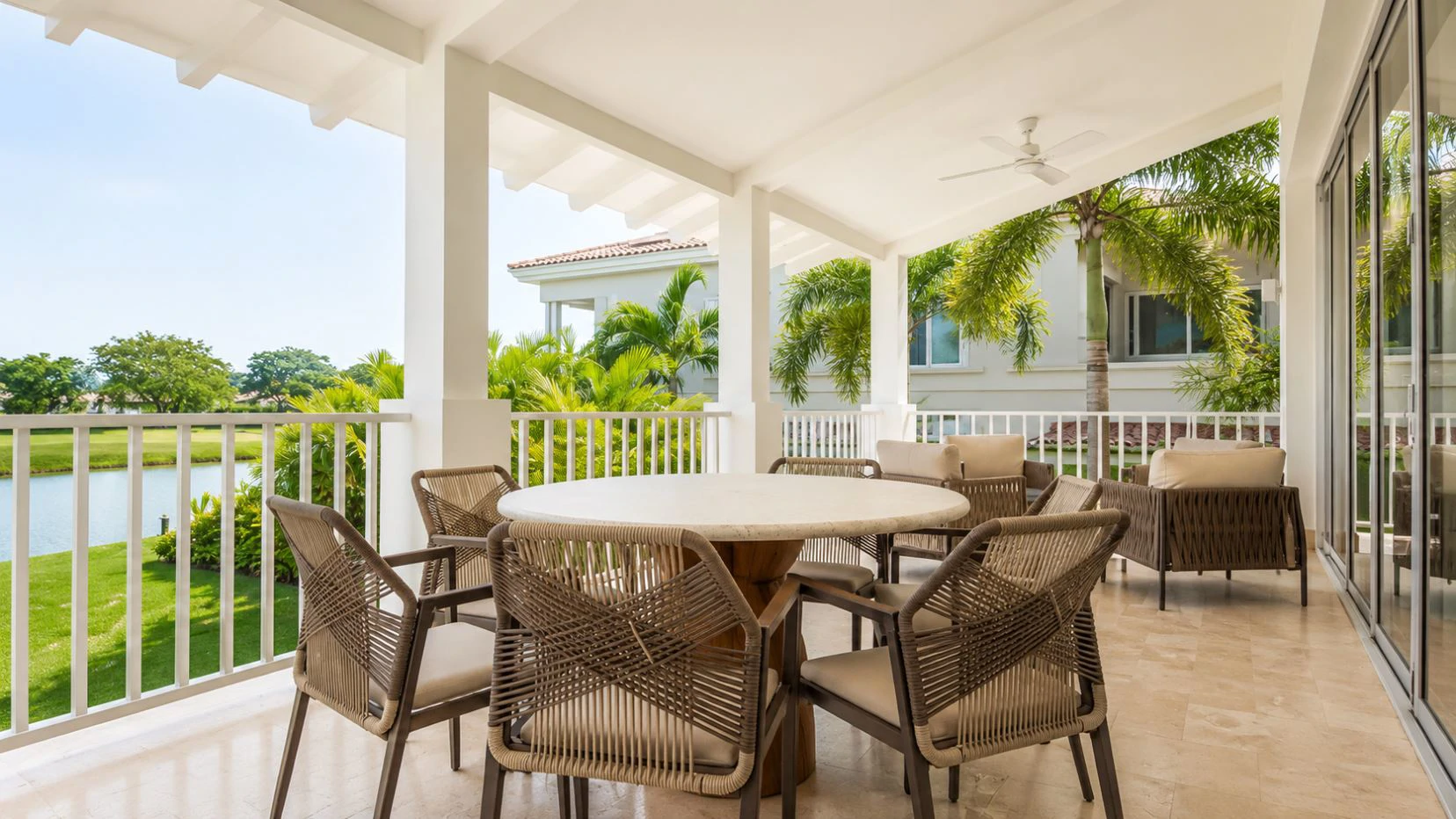 Luxury Townhouse for Sale in Buenaventura Beach – 4 Bedrooms, Private Pool & Rooftop Terrace - photo 8