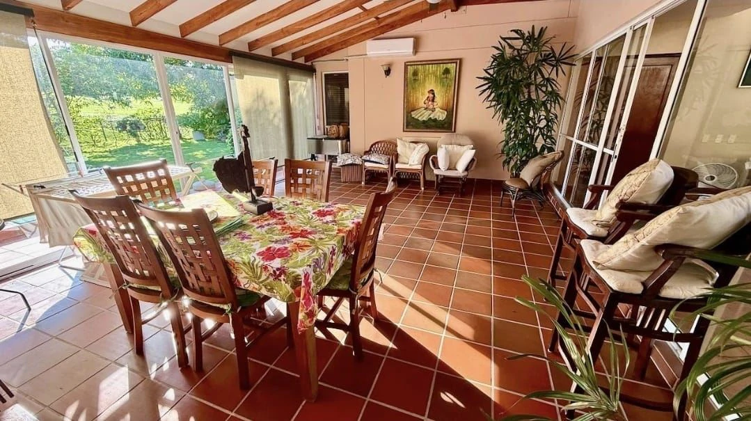 FOR SALE: Beautiful Beach House in Exclusive Golf Resort Community - photo 7