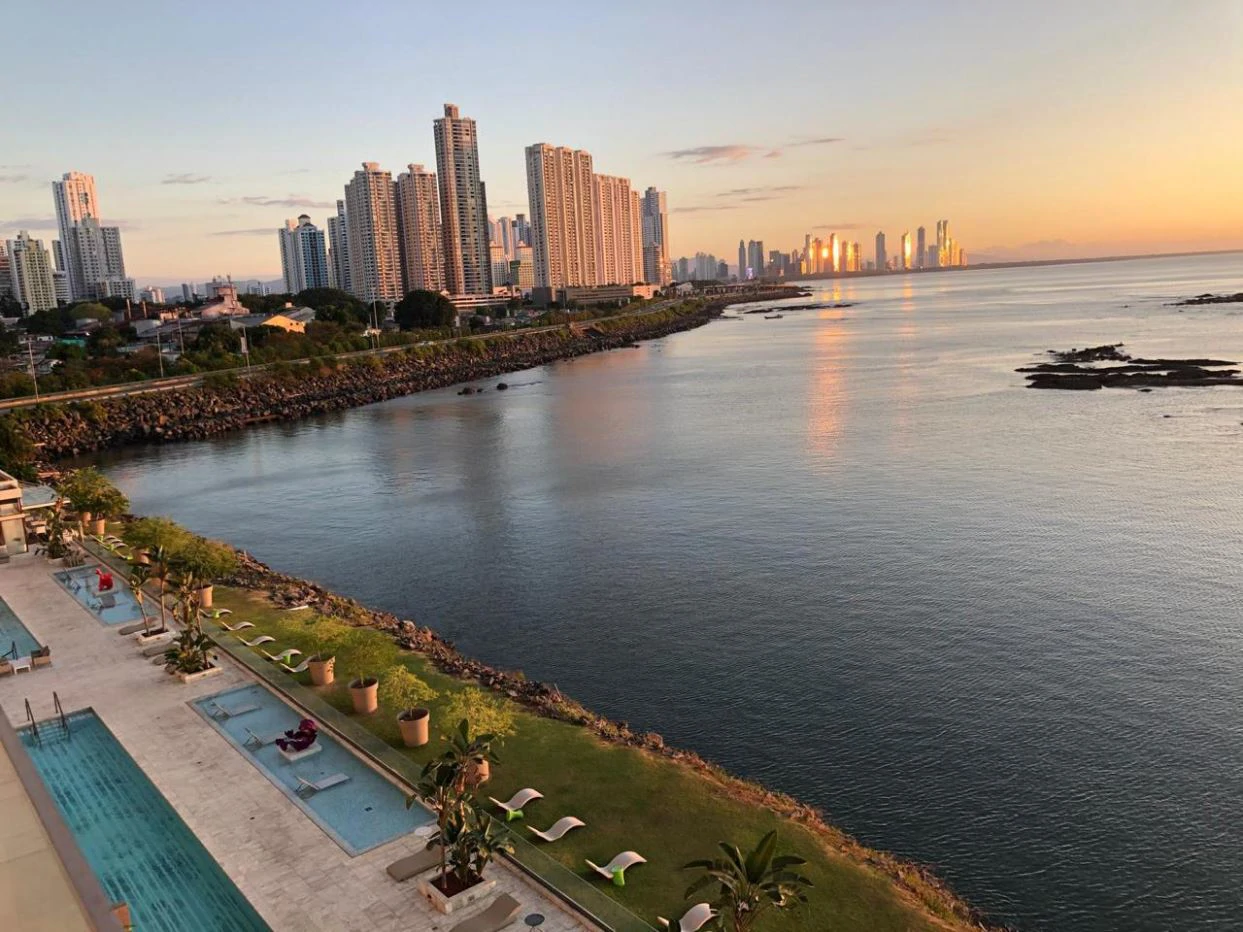 Apartment for sale in Punta Pacifica