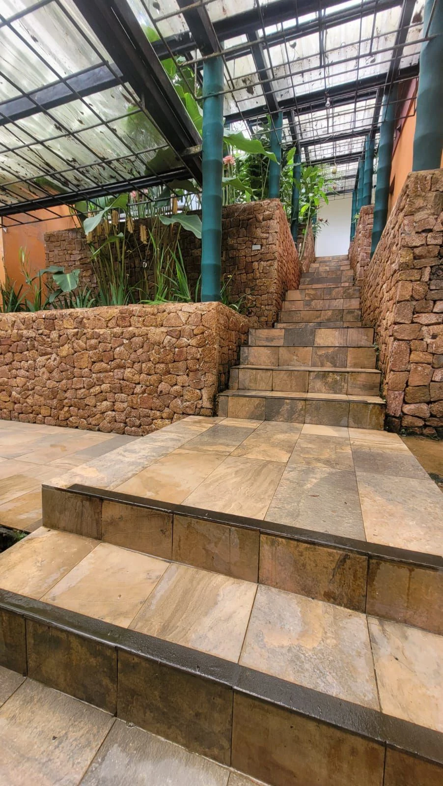 Boutique Hotel / Ecolodge for Sale in Cerro Azul – Investment Opportunity - photo 21