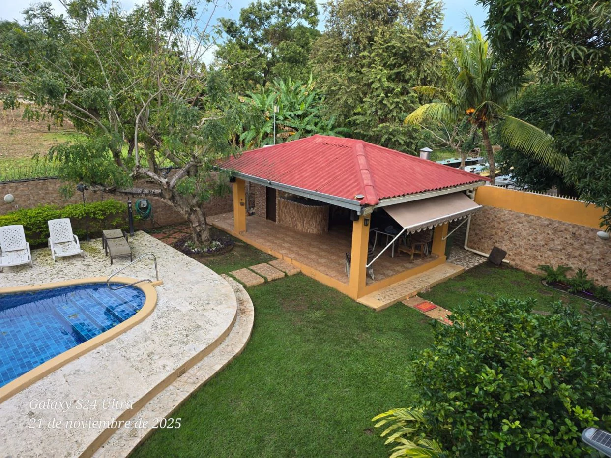 Countryside & Beach House for Sale in Sajalices | Space, Comfort & Nature in One Place
