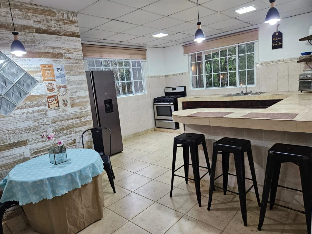 HOUSE FOR SALE IN CERRO AZUL | NEGOTIABLE - photo 12