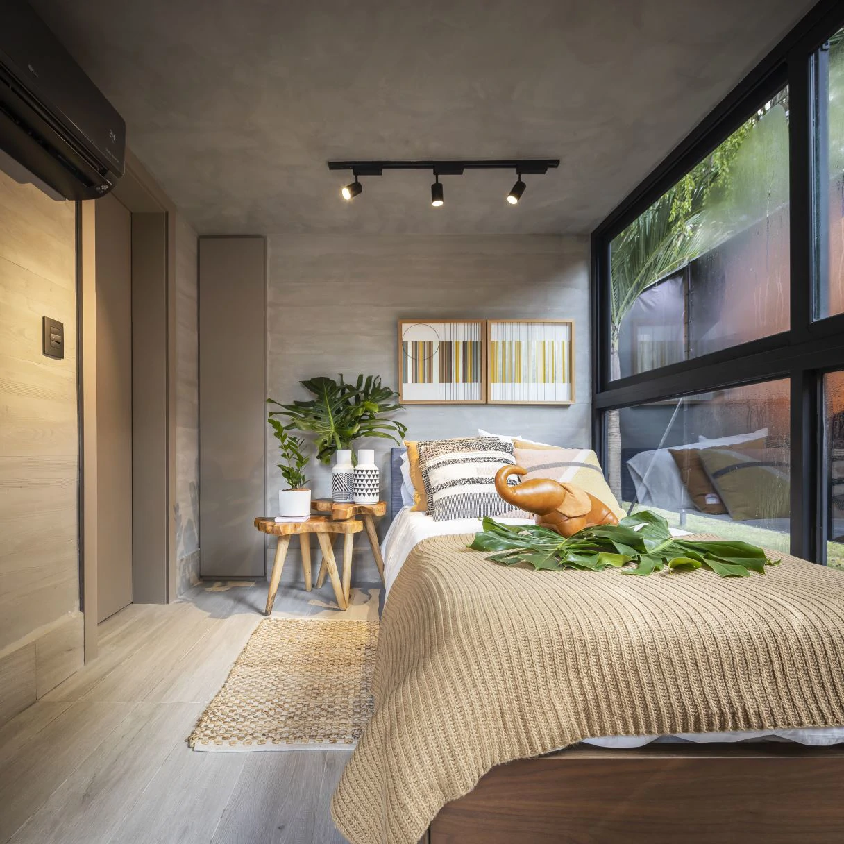 Find Your Urban Jungle in Coco del Mar – From $249,500 - photo 5