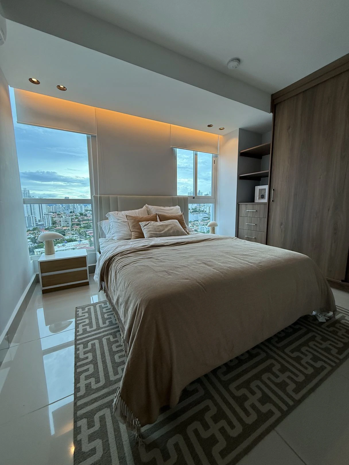 Urban Living & Real Estate Investment in Panama City | PH Alto Río near to Vía España - photo 8