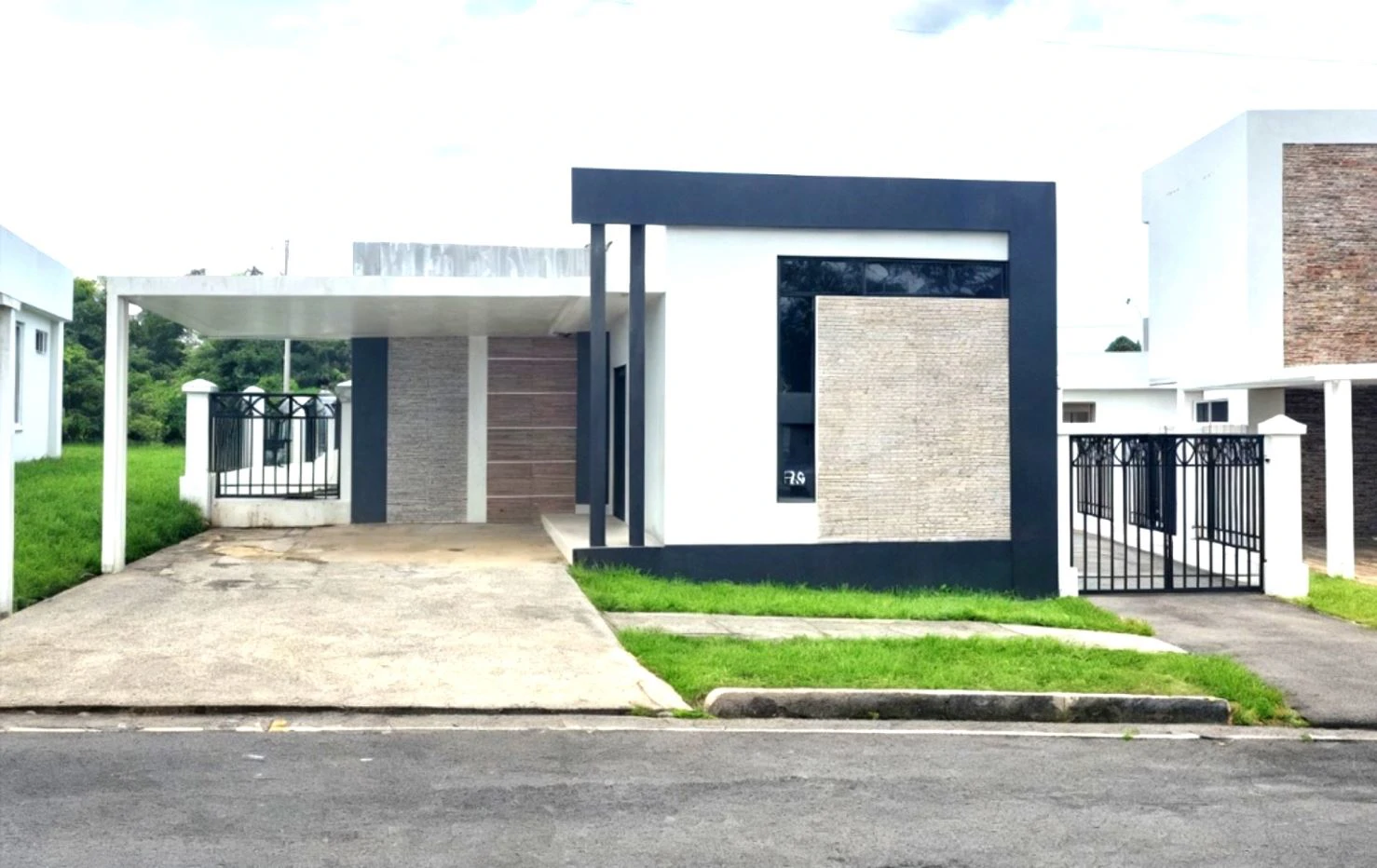 For Sale Brand-New Homes at PH Jardines Espino de la Rosa | Peaceful Living Surrounded by Nature - photo 3