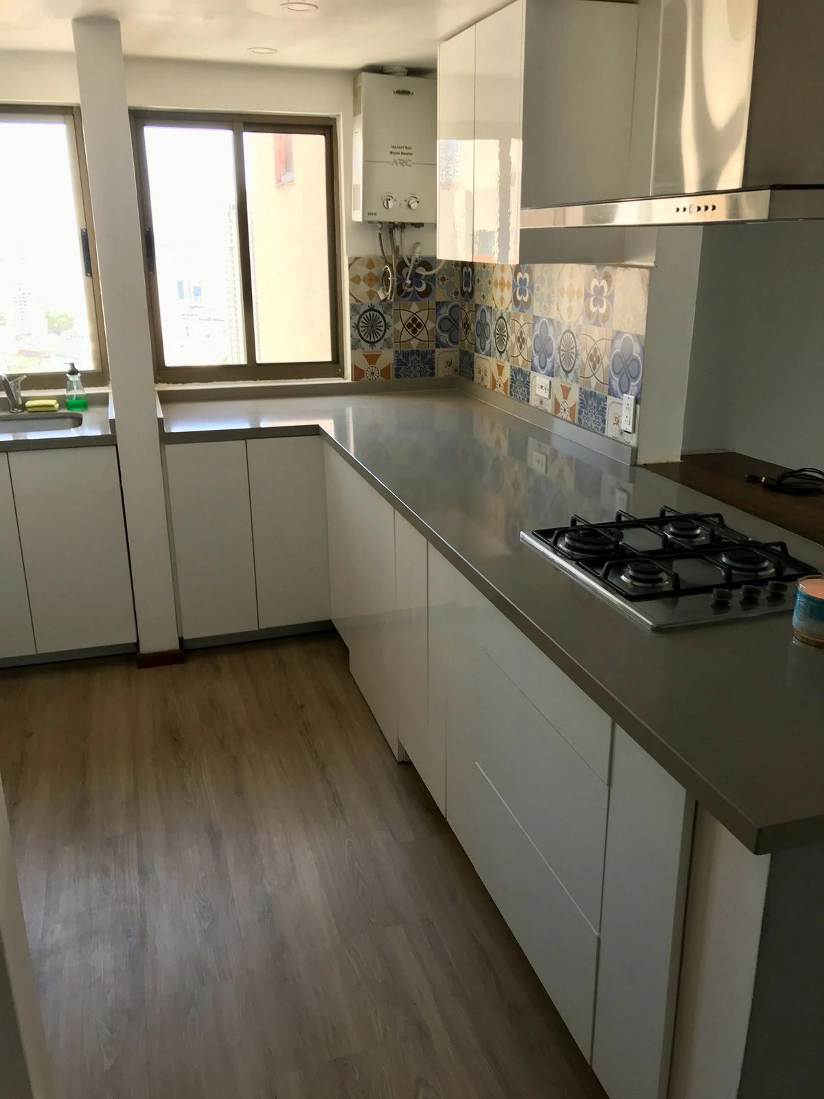 Apartment for Sale in Pacific Wind, Steps from Multiplaza Mall with Spectacular City Views - photo 5