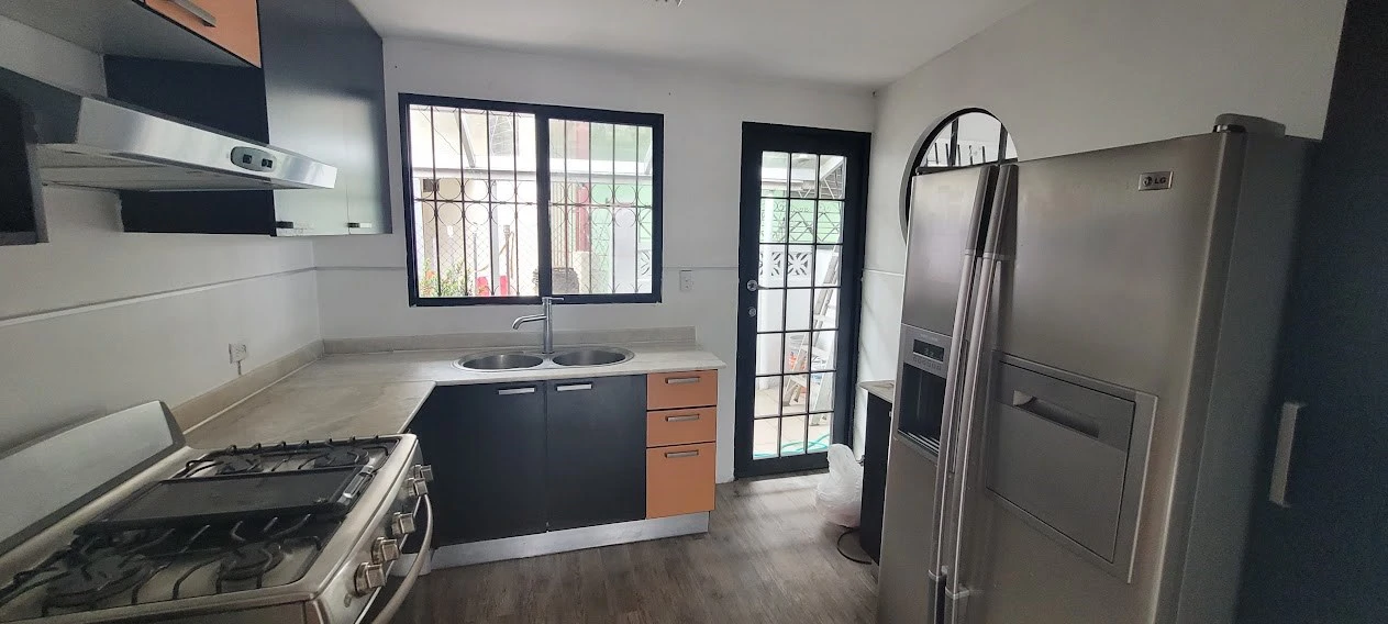 HOUSE FOR SALE VILLA CACERES - photo 4