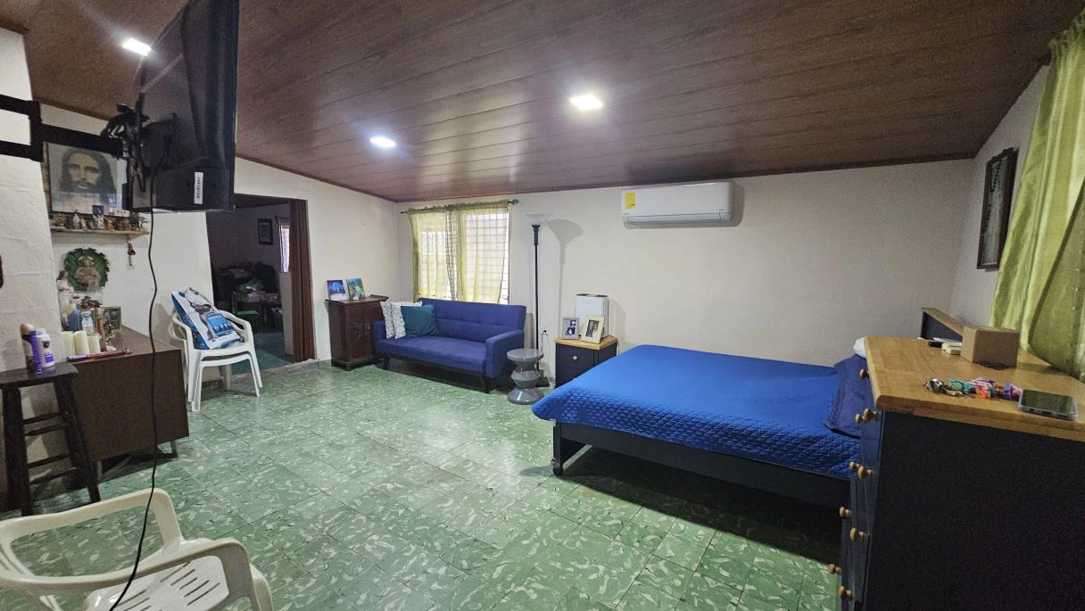 House for sale in Betania + Annex (sepárate housing unit) - photo 9