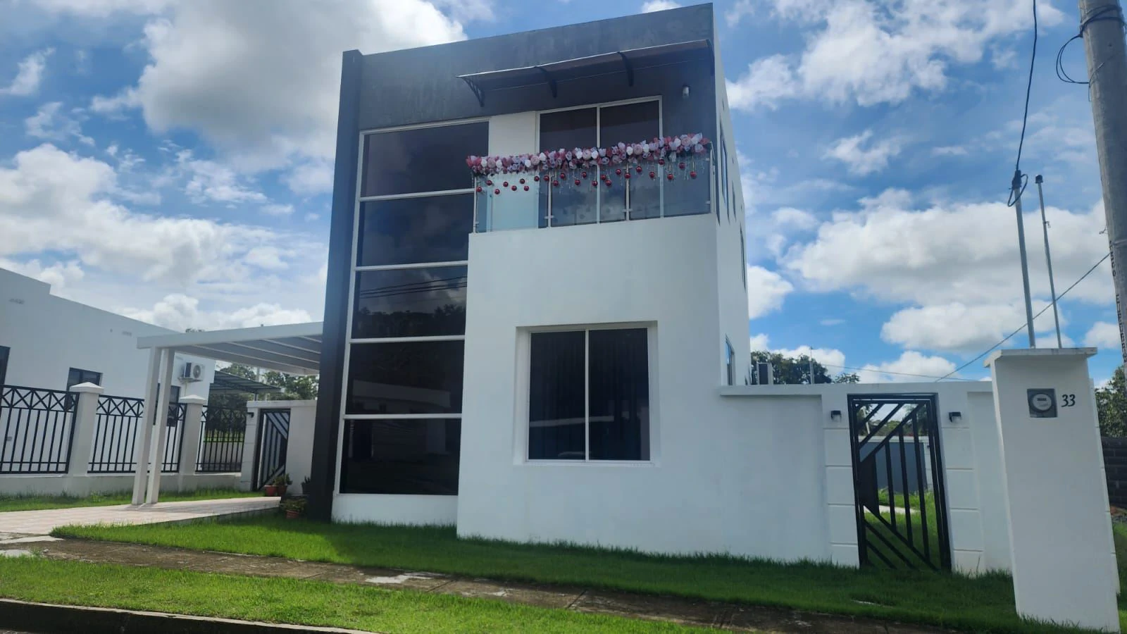 HOUSE FOR SALE | PH JARDINES ESPINO DE LA ROSA