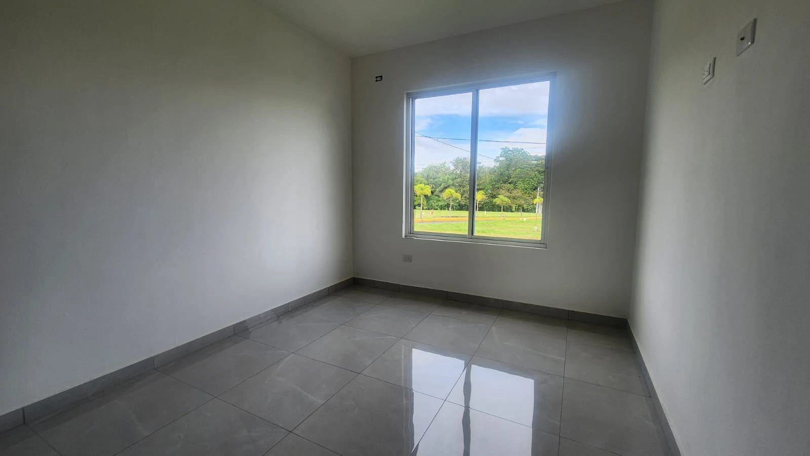 HOUSE FOR SALE | PH JARDINES ESPINO DE LA ROSA - photo 2