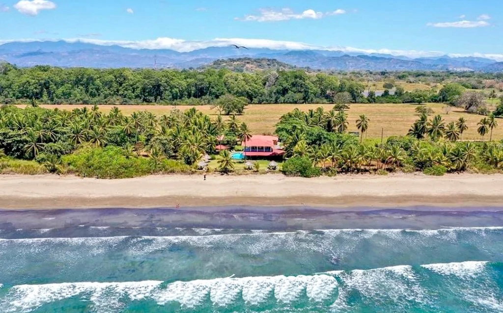 Hotel in Playa Las Lajas - Chiriquí - photo 24