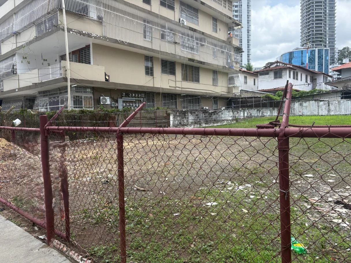 HIGH-POTENTIAL INVESTMENT LAND IN BELLA VISTA – 703 SQ. M. - photo 10