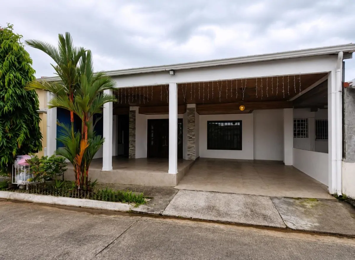 House for Sale | Praderas de San Antonio