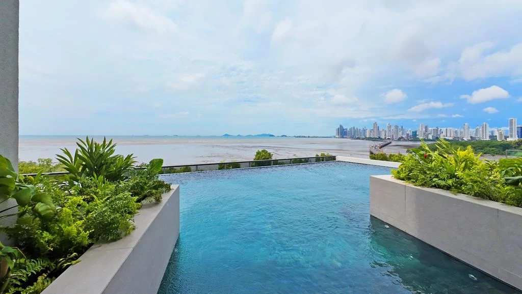 Upper East Tower - Costa del Este - photo 22