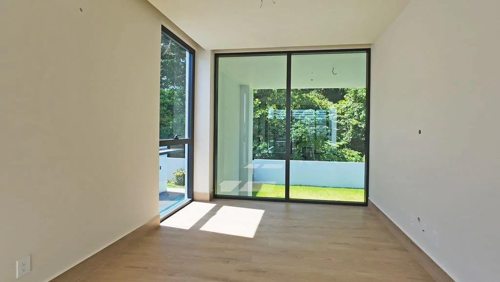 SINGLE FAMILY HOMES - photo 15