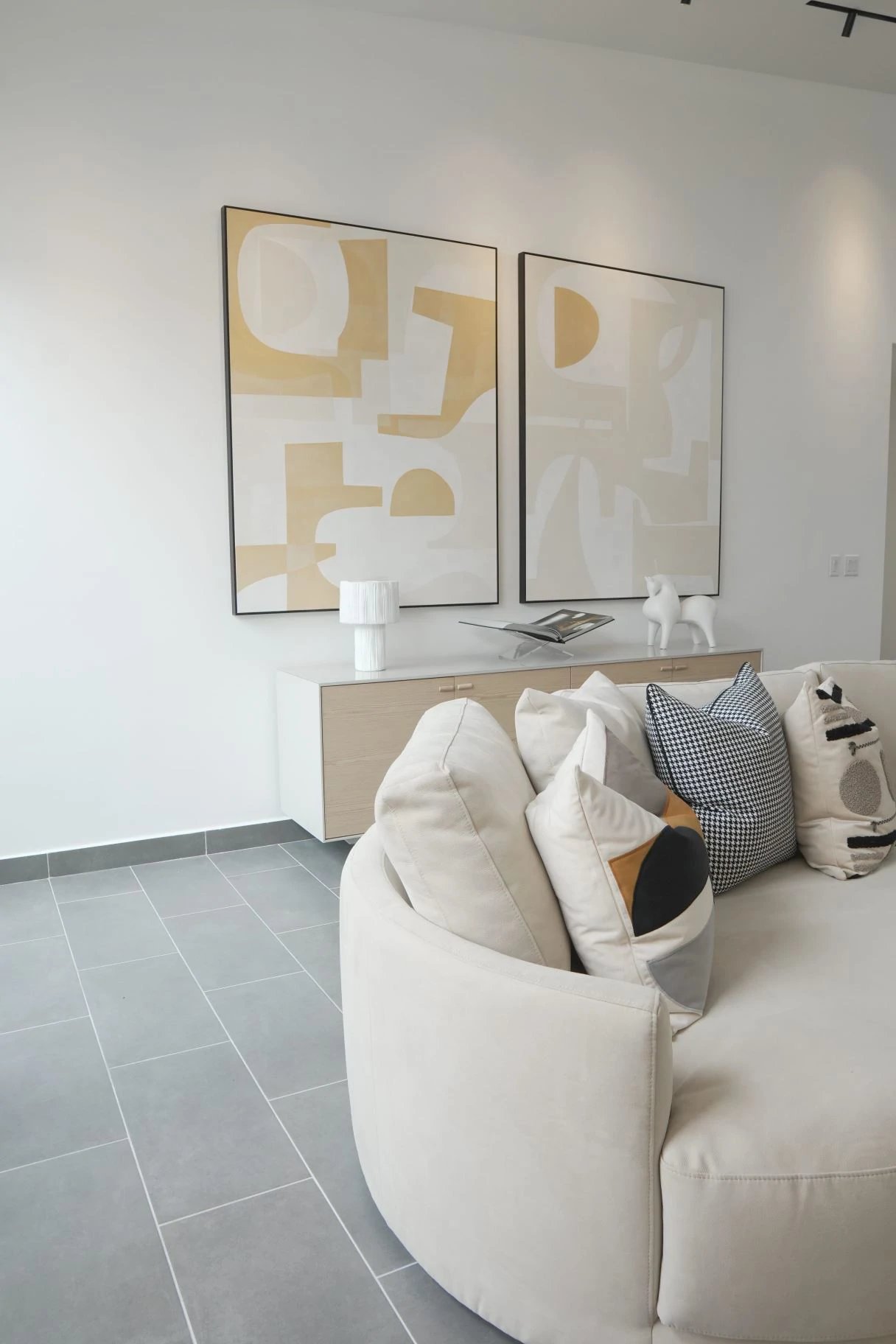Elegant Single-Level House for Investment in Altos de Panama | Perla Model at Barrio Alto, Panama City - photo 4