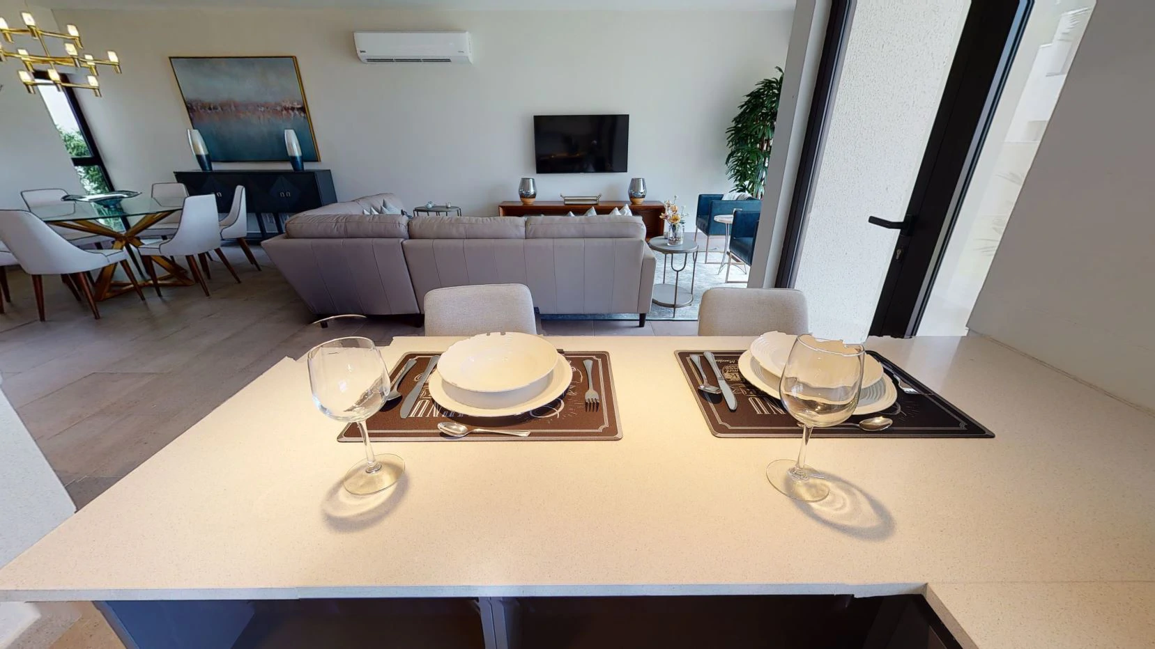 Exceptional Family Residence & Investment Opportunity in Altos de Panama | VIVEROS MODEL - photo 5