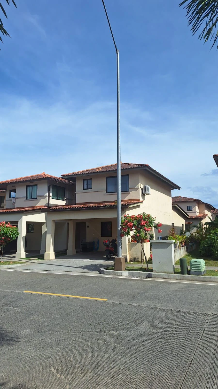 Townhome for Sale | Woodlands Phase 1, Panama Pacifico – Corner Unit with Green Space & Low HOA - photo 3