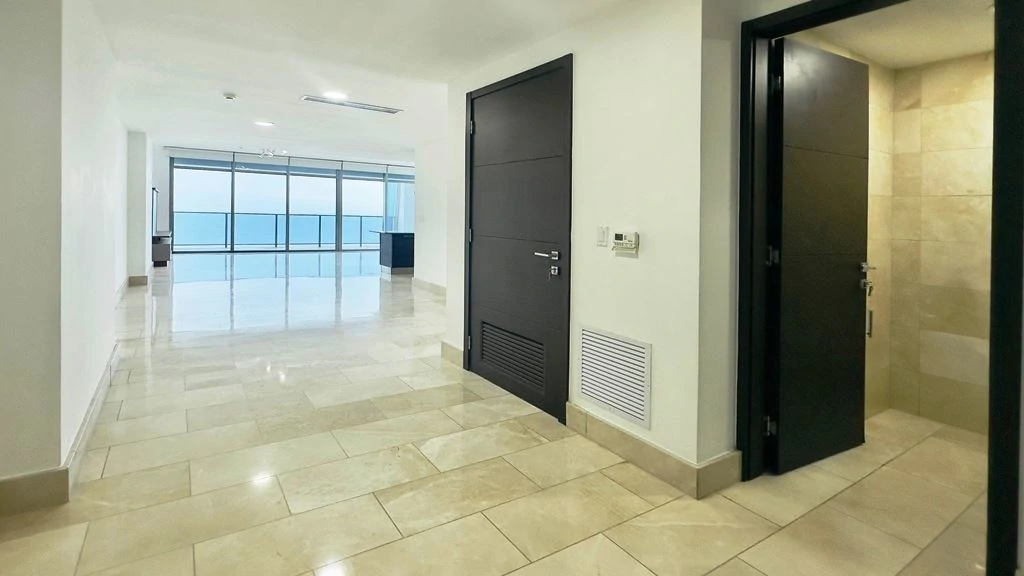 Grand Tower - Punta Pacifica - photo 4