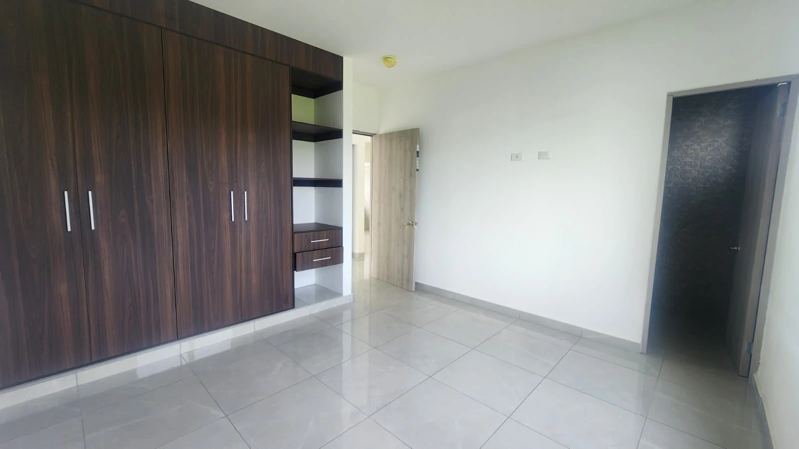 HOUSE FOR SALE IN JARDINES ESPINO DE LA ROSA – SANTIAGO DE VERAGUAS - photo 7