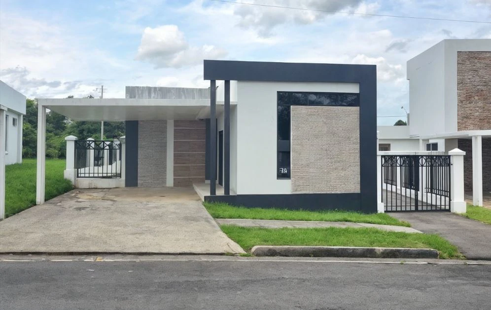 BRAND-NEW HOMES IN SANTIAGO DE VERAGUAS – PH JARDINES ESPINO DE LA ROSA