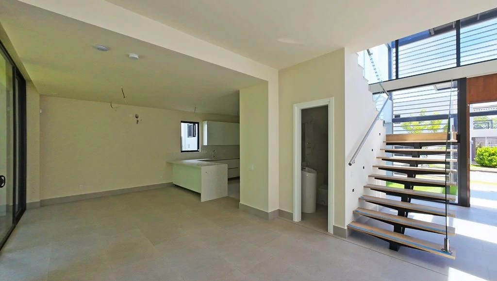 SINGLE FAMILY HOMES - photo 4