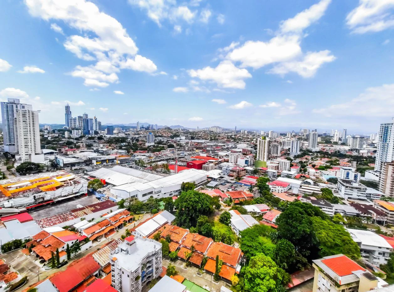 APARTMENT FOR SALE IN EL CANGREJO