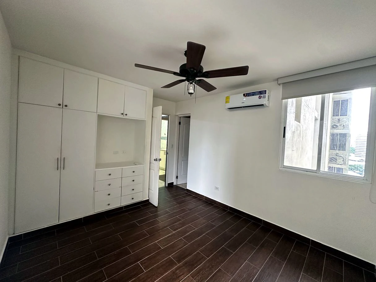 LIVE WITH SPACE AND LIGHT IN OBARRIO - 3-BEDROOM, 188 M² APARTMENT FOR SALE $299,000 - photo 11
