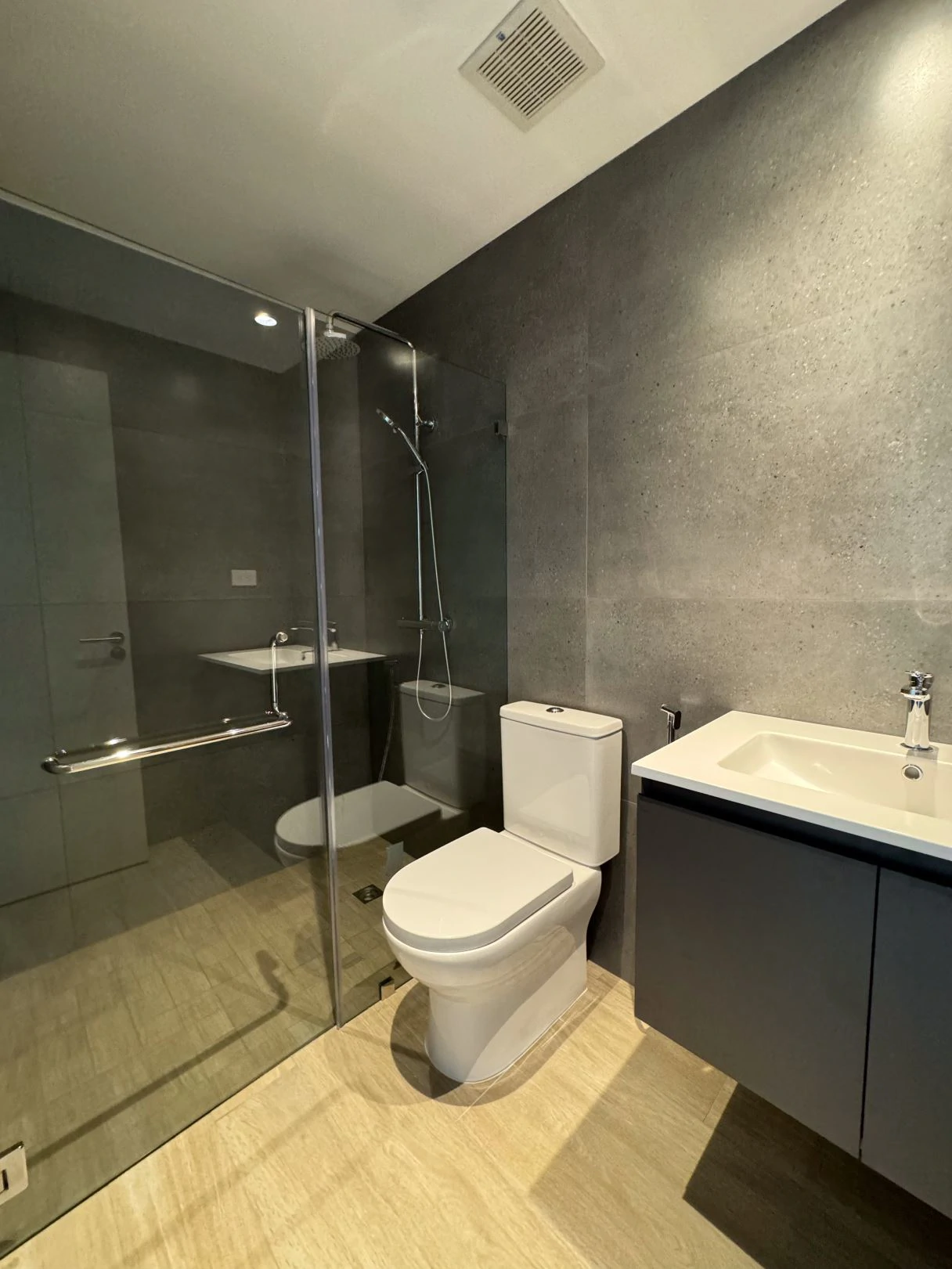 APARTMENT FOR SALE IN PH BALCONY – HATO PINTADO - photo 3