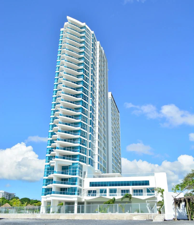 Apartments for Sale at Royal Palm – Oceanfront