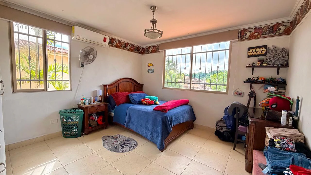 HOUSE FOR SALE RESIDENTIAL PASEO DORADO, CONDADO DEL REY - photo 15