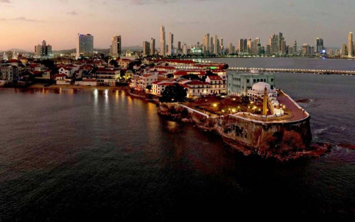 INVESTMENT IN PANAMA'S OLD TOWN | 2-BEDROOM APARTMENT IN THE FORMER CASA LÓPEZ - photo 16