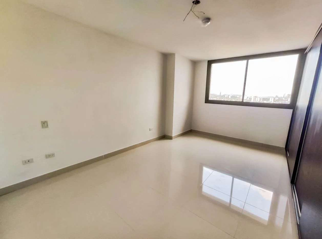 APARTMENT FOR SALE IN EL CANGREJO - photo 5
