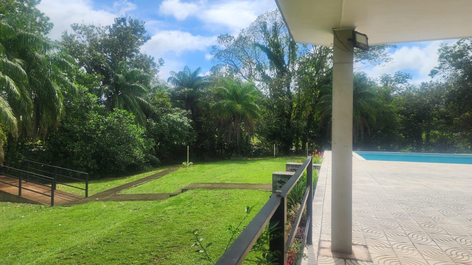 HOUSE FOR SALE IN JARDINES ESPINO DE LA ROSA – SANTIAGO DE VERAGUAS - photo 9